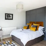The Loft, Apple & Blossom Macroom