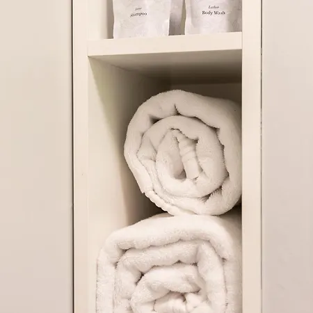 The Loft, Apple & Blossom Macroom