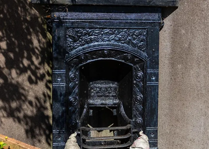 The Loft, Apple & Blossom *