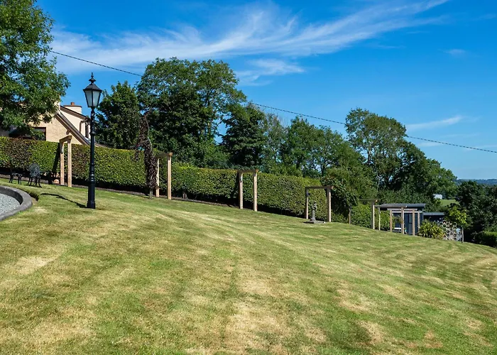 The Loft, Apple & Blossom