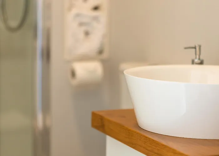 The Loft, Apple & Blossom Apartment *