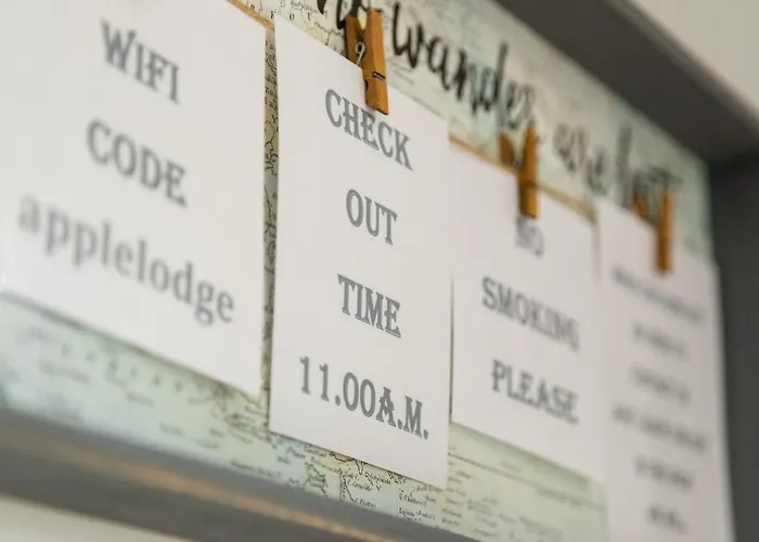 Апартаменты The Loft, Apple & Blossom