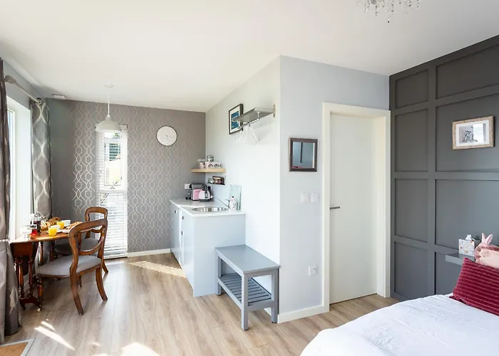 The Loft, Apple & Blossom Апартаменты Мэкрум