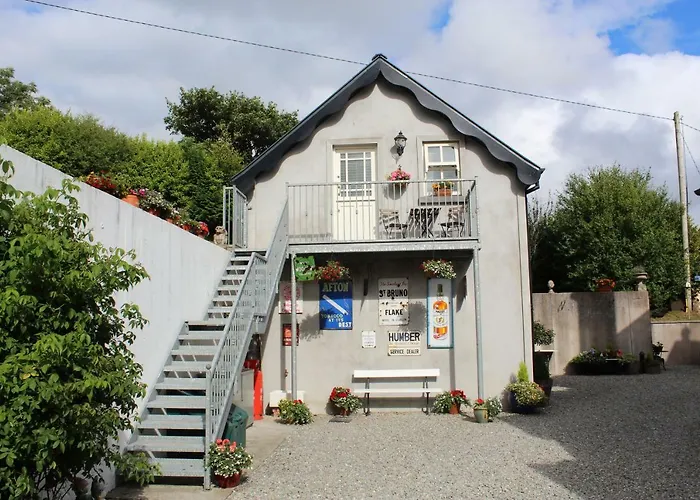 The Loft, Apple & Blossom *